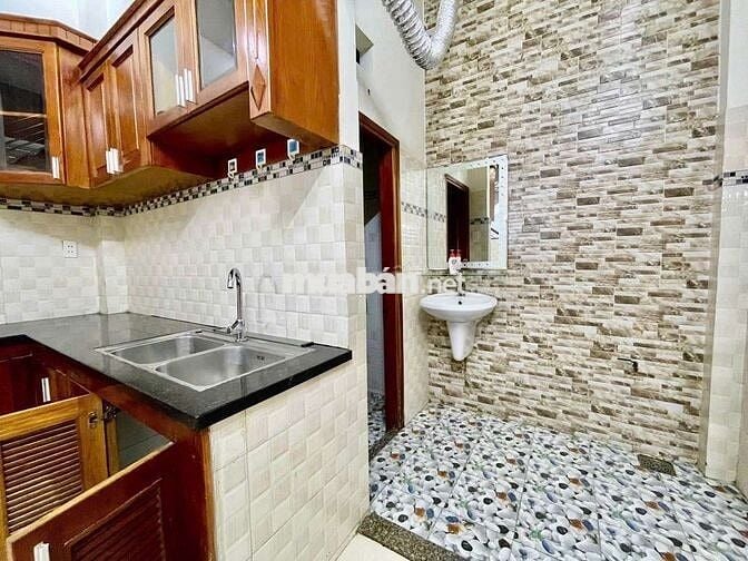 MT HẺM THÔNG QUANG TRUNG, GÒ VẤP