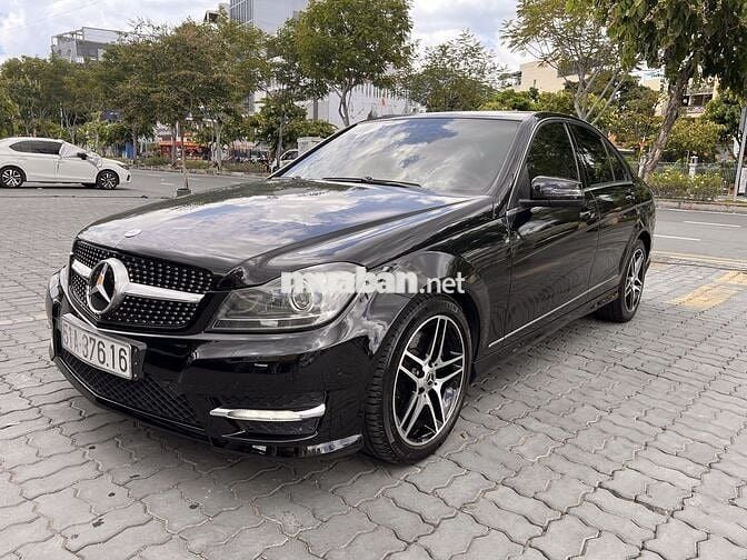 Mercedes Benz C Class 2012 C300 AMG - 110000 km