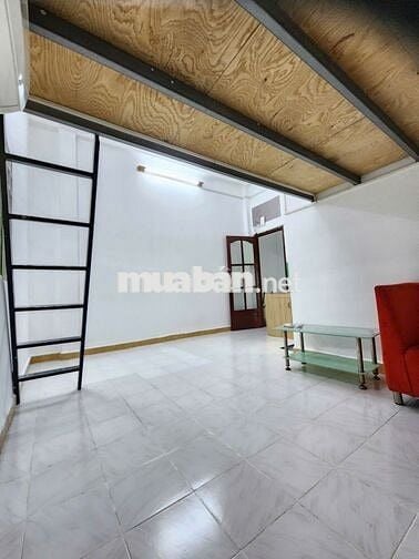 CHO THUÊ CĂN HỘ CÓ GÁC BẾP, WC RIÊNG GẦN SÂN BAY TSN Q TÂN BÌNH