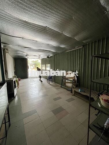 Mặt bằng kinh doanh và ở 35m2 Trần Quốc Toản P. An Bình