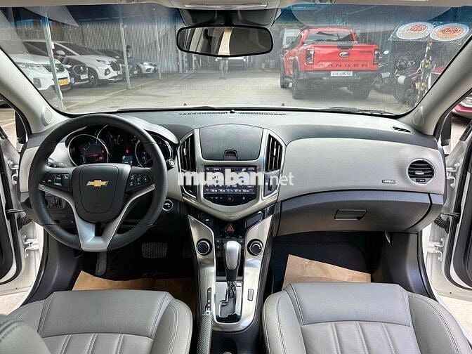 Chevrolet Cruze LTZ 2016 chưa tới 3 vạn quá mới