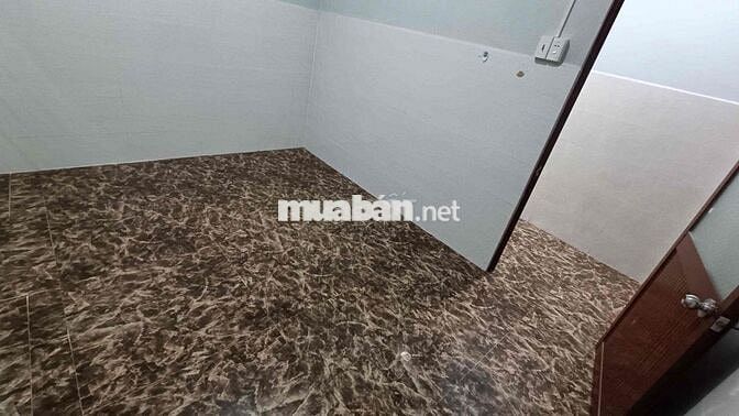 Nhà ngõ hẻm/ Diện tích 121m2/ 2 Phòng ngủ/ Xã Cái Bè