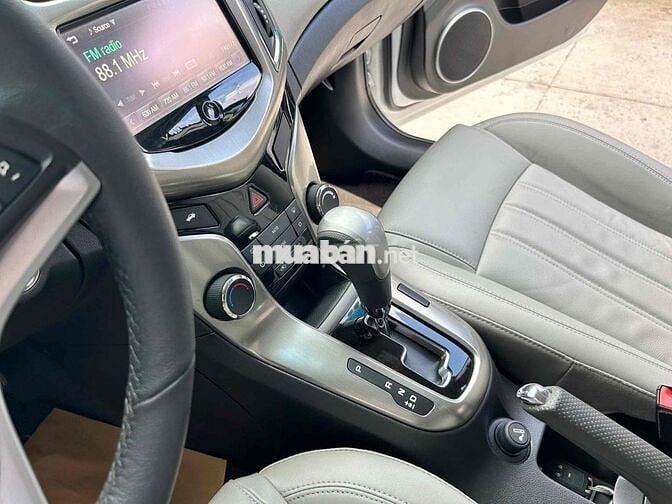 Chevrolet Cruze LTZ 2016 chưa tới 3 vạn quá mới