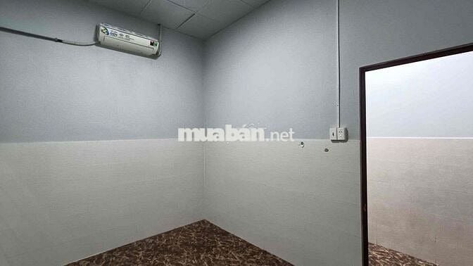 Nhà ngõ hẻm/ Diện tích 121m2/ 2 Phòng ngủ/ Xã Cái Bè