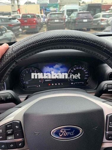 Ford Explorer 2021 Đky2022. Hãng bán - 55000 km