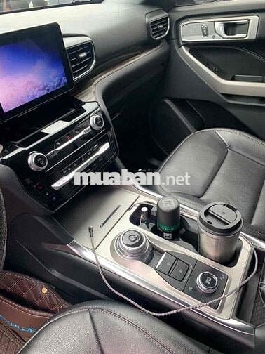Ford Explorer 2021 Đky2022. Hãng bán - 55000 km