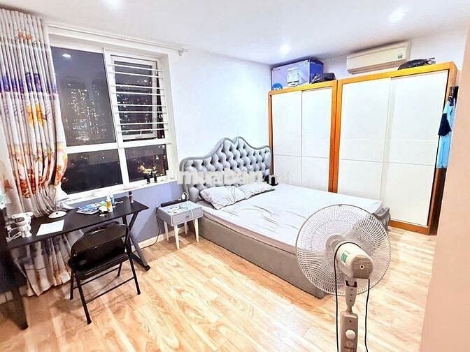 Bán gấp Căn Hộ số 3 Nguyễn Huy Tưởng, 103m2,3N,2WC, giá 8.9 tỷ