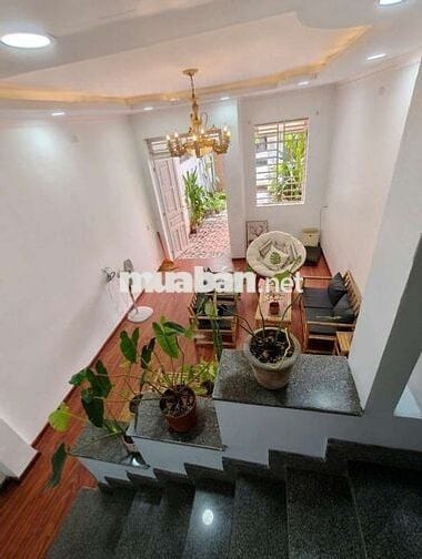 Nhà phố 74m 3 phòng ngủ gần chợ Dĩ An 1 và BigC Go