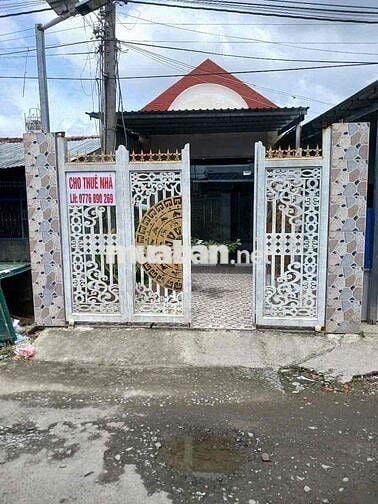Nhà ngõ hẻm/ Diện tích 121m2/ 2 Phòng ngủ/ Xã Cái Bè
