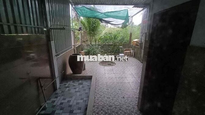 Nhà ngõ hẻm/ Diện tích 121m2/ 2 Phòng ngủ/ Xã Cái Bè