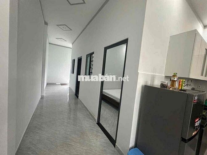 bán căn nhà đang ở do có nhu cầu mua nhà diện tích to hơn