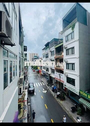 Tôi cần bán nhà 6tầng mặt ngõ ô tô chánh đỗ kinh doanh vỉa hè rộngrãi. Tôi cần bán nhà 6tầng mặt ngõ ô tô chánh đỗ kinh doanh vỉa hè rộngrãi.