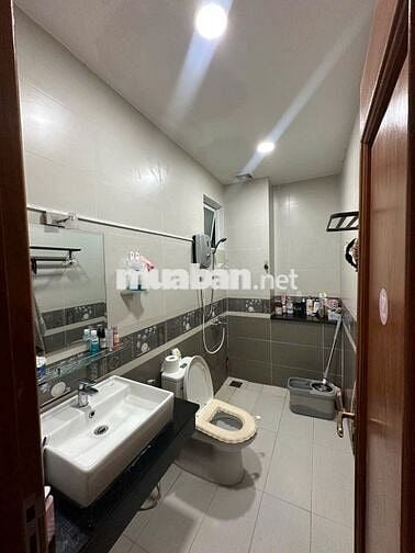 Căn hộ 2PN 45m2 chưa tính bancol Cityland Parkhill 8tr5