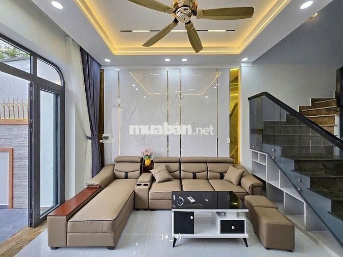 BÁN CĂN NHÀ 90m2 1 trệt 2 lầu GẦN MẶT TIỀN ĐƯỜNG ĐẠI LỘ BÌNH DƯƠNG