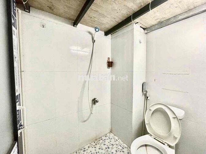 CHO THUÊ PHÒNG TRỌ GÁC CAO GIÁ RẺ _ ĐI BỘ QUA ĐH VĂN HIẾN