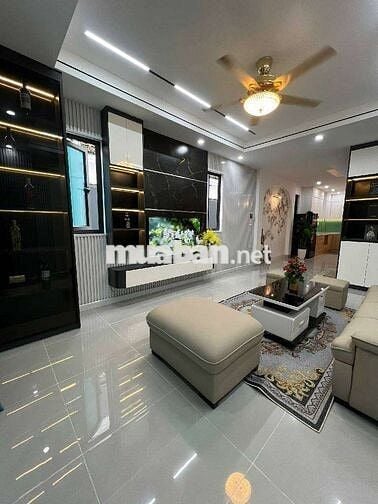 SỞ HỮU Nhà ĐẸP Hà_Đông - Ô TÔ ĐỖ GẦN - 2 Mặt Thoáng - CHỈ Nhỉnh 6 T.Ỷ