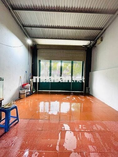 Cho thuê nhà mặt tiền đường Lê Văn Hiến