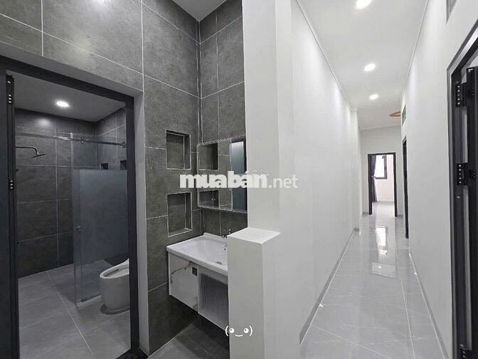 BÁN CĂN NHÀ 90m2 1 trệt 2 lầu GẦN MẶT TIỀN ĐƯỜNG ĐẠI LỘ BÌNH DƯƠNG
