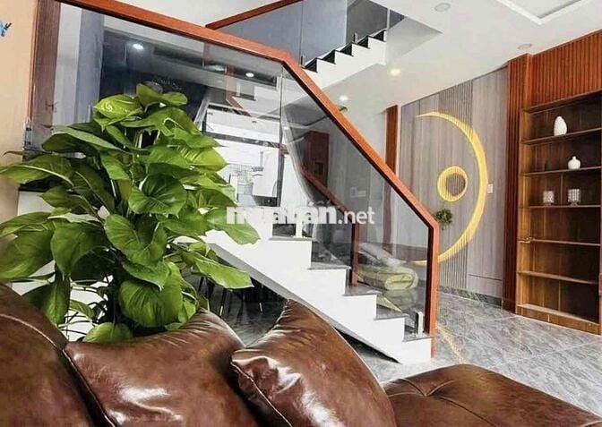 NHÀ BÁN PHƯỜNG PHÚ MỸ 3PHÒNG NGỦ MỚI 100% GẦN SIÊU THỊ AEON