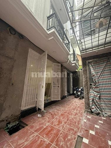 BÁN NHÀ 5 TẦNG THANG MÁY TRẦN KHÁT CHÂN - 41m2 - GIÁ CHỈ 10TY400