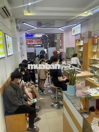 Cho Thuê Nhà Mặt Tiền Đường Trần Quang Khải Quận 1