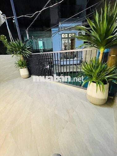 💥 Chỉ Nhỉnh 4 Tỷ – Nhà 2 Tầng Đẹp Lung Linh, 56m² – HXT Linh Xuân, TĐ