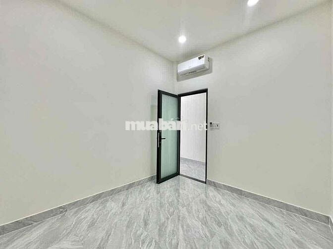 Cho thuê nhà nguyên căn 2pn 2wc Full NT ở Ga Dĩ An, KCN Sóng Thần