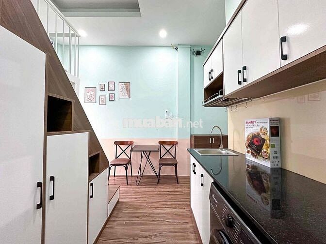 CHO THUÊ PHÒNG CÓ GÁC FULL NỘI THẤT 30m2 NGAY TẠI NƠ TRANG LONG