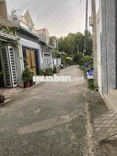 74m2 Chính chủ bán Đất Đường Chòm Sao, thông Hưng Định 23, giá rẻ 2 tỉ