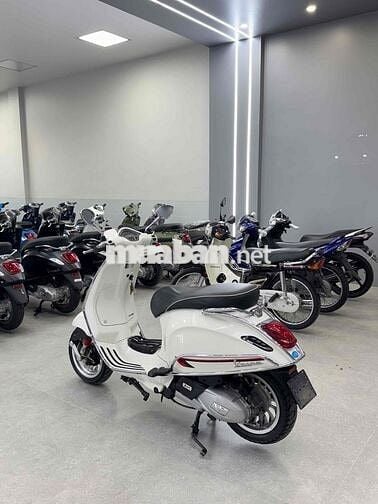 VespaSprint 125Abs 2018 trắng rin siêu mới