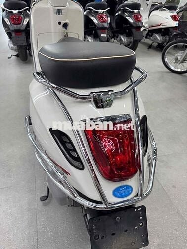 VespaSprint 125Abs 2018 trắng rin siêu mới