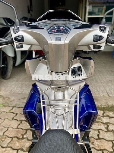 Honda AIRBLADE 125Fi Smartkey 2018 Biển số 333.52