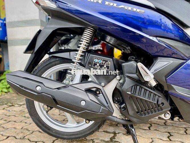 Honda AIRBLADE 125Fi Smartkey 2018 Biển số 333.52