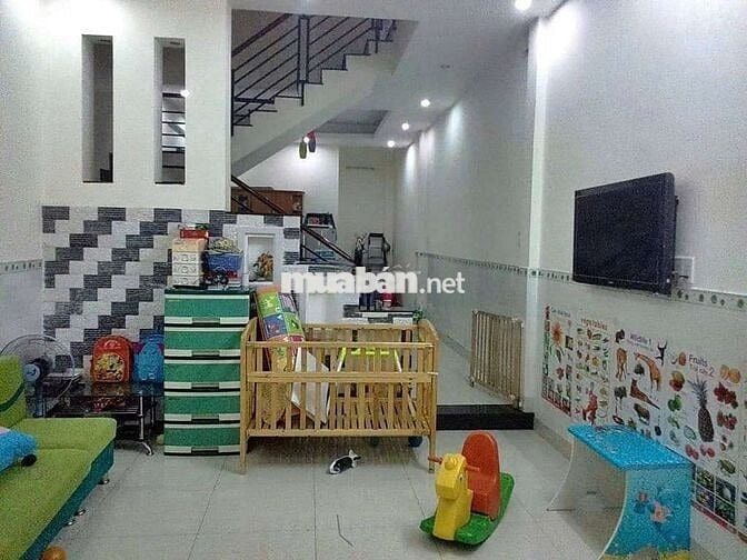 CHO THUÊ NHÀ MỚI ĐẸP 53M2 2PN 2WC HẺM XE HƠI KẾ CẦU TÂN THUẬN Q7