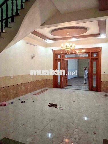 cho thuê nhà và Kho 350m2,đường xe container,3p ngủ có máy lạnh