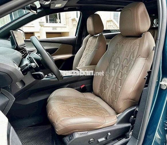 Peugeot 5008 2024 GT 1.6 AT - 19000 km