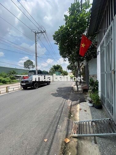 BÁN DÃY NHÀ TRỌ 5X20 MẶT TIỀN CHU VĂN AN 8M CÓ 4 PHÒNG TRỌ SỔ RIÊNG