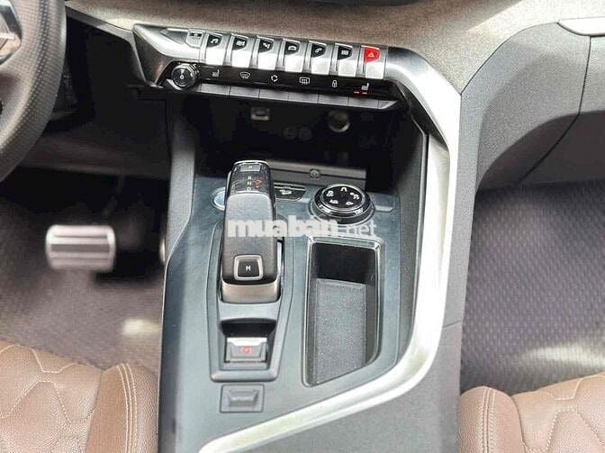 Peugeot 5008 2024 GT 1.6 AT - 19000 km