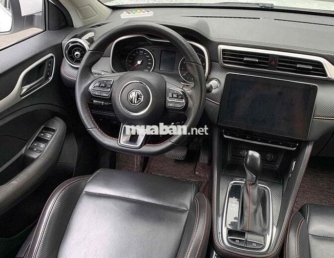 MG MGZS 2023 Standard 1.5 AT 2WD - 30000 km