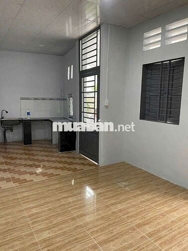 Ban nha gan cho lai thieu co hoan cong