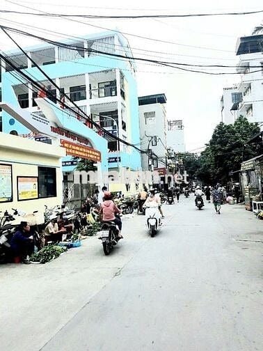 Cho thuê cửa hàng 28m2 ở phố Giáp Nhị, gần trường tiểu học, chợ