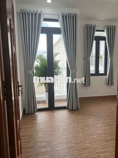 Bán nhà đường Nguyễn Ảnh Thủ hxh ,4×12 , 4tầng,shr.