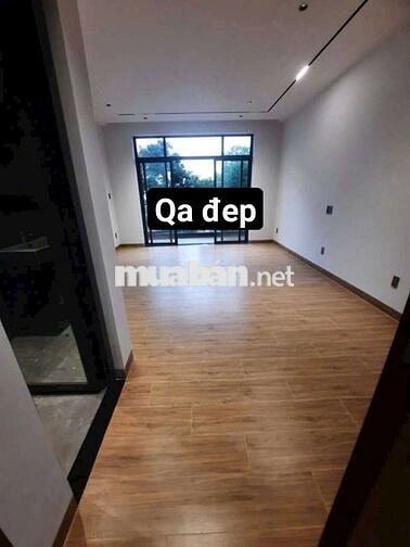 Nhà mới xây 4,5 x 20 có 4pn 5wc đường trước nhà 10 mét