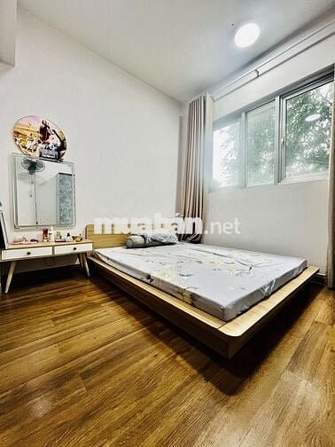 CỰC HIẾM - Căn Ruby 80m2 3PN+2WC, Ban công 40m2, Giá: 5.1 tỷ, sổ hồng