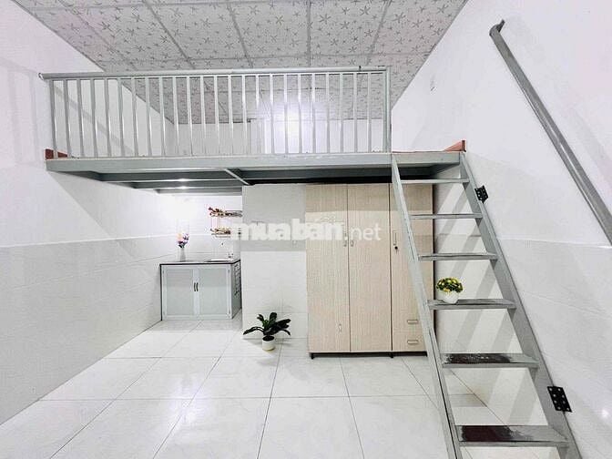 Nằm cuối dương quảng hàm, gần chợ An Nhơn chỉ 4x 1 phòng rộng rãi