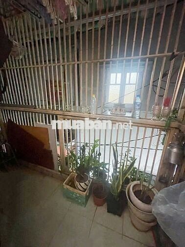 BÁN NHÀ KỀ HOÀNG DIỆU - QUẬN 4 - 49MV - 2 TẦNG - CHỈ 2,25 TỶ