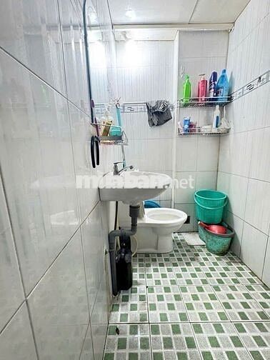 BÁN NHÀ 2 MT - KDC HIỆN HỮU- ĐOÀN VĂN BƠ- QUẬN 4- 32MV- 2TẦNG - 3,15TỶ