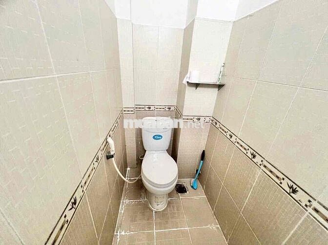 Nhà 4x16m 1Lầu Đúc (3PN 3WC) Hẻm 8m Tải. Khu Tên Lửa. Bình Tân