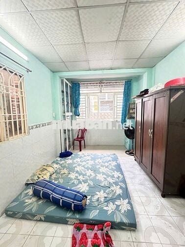 BÁN NHÀ 2 MT - KDC HIỆN HỮU- ĐOÀN VĂN BƠ- QUẬN 4- 32MV- 2TẦNG - 3,15TỶ