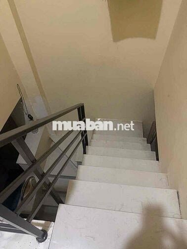 CHO THUÊ NHÀ NGUYÊN CĂN HẺM 994 HTP, 3Mx11M , 2PN, 2WC